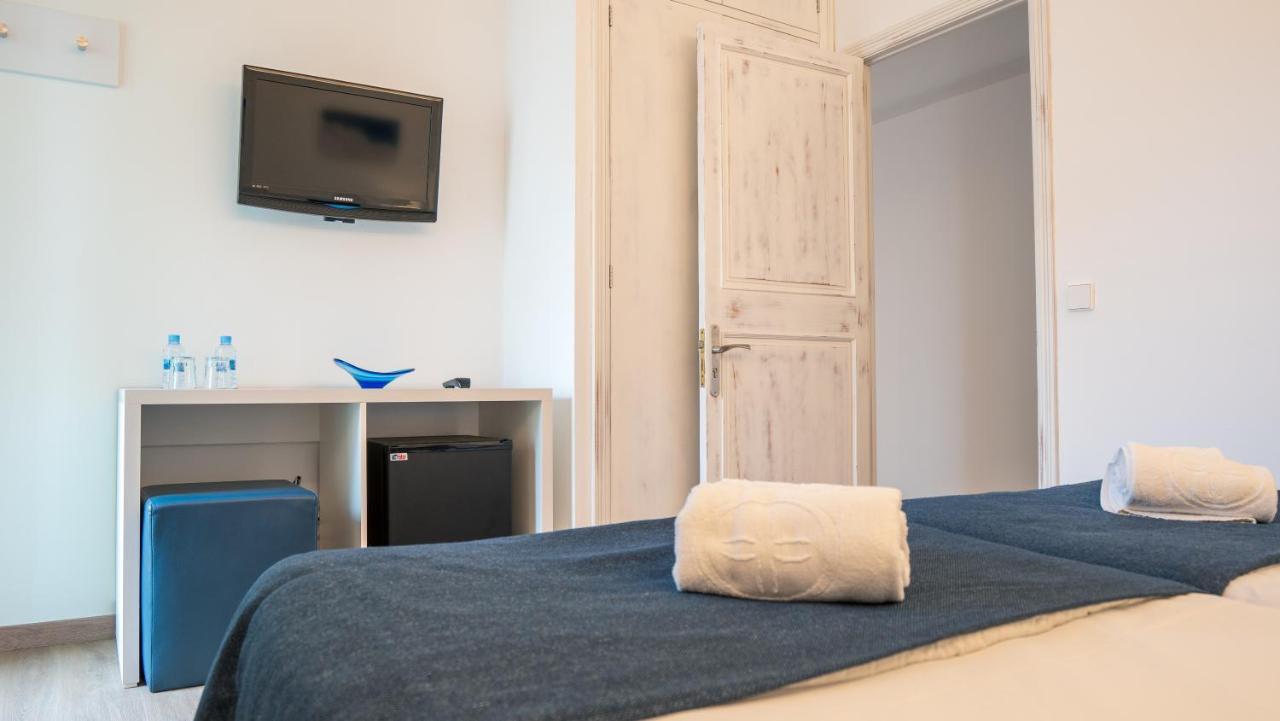 Hotel Colonial Colonia de Sant Jordi Bagian luar foto